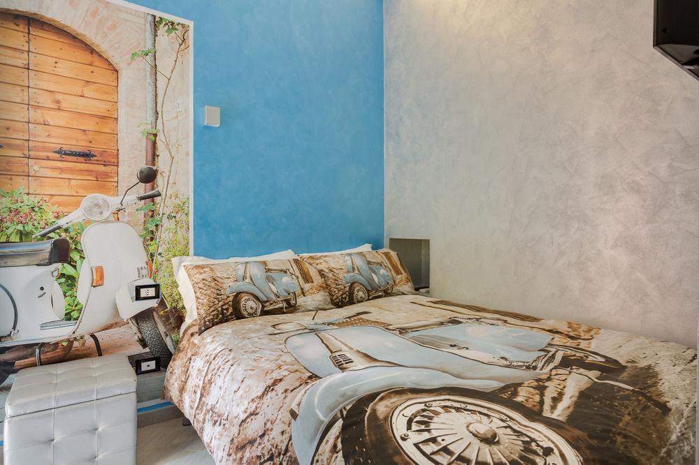 First Suites Roma