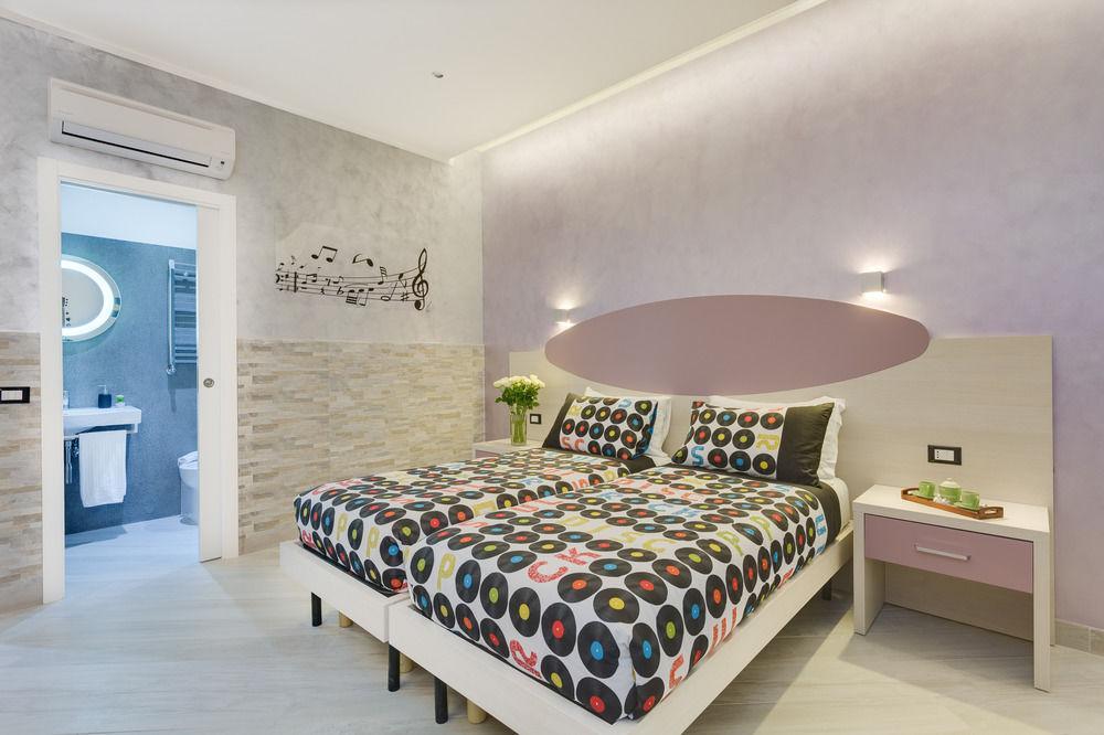 Hotel First Suites Roma